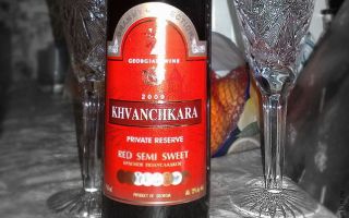 Вино Хванчкара — полусладкое вино из Грузии