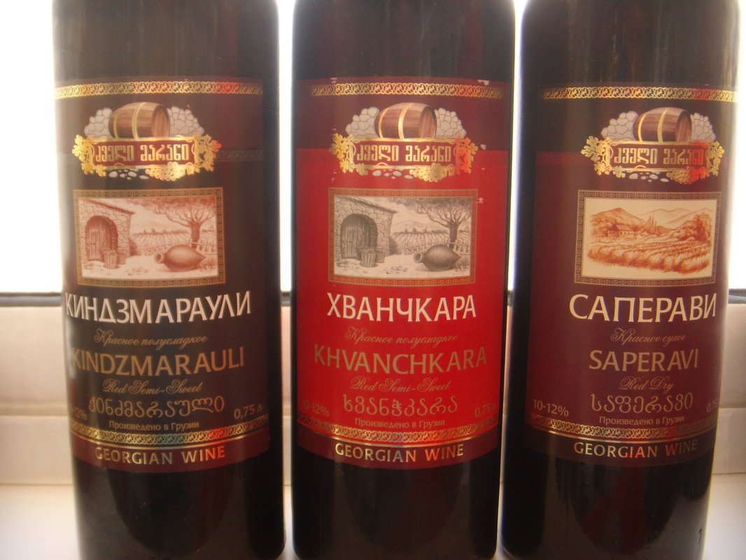 Таємниці виробництва хванчкара – грузинського вина, що завойовує світ